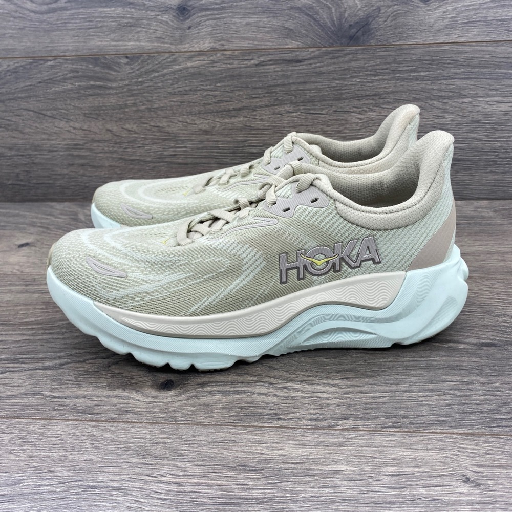 Hoka Arahi 8 Running Shoes Womens 8 Green Sage Stability Sneakers